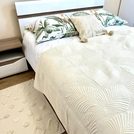 Luxflats Arrow *